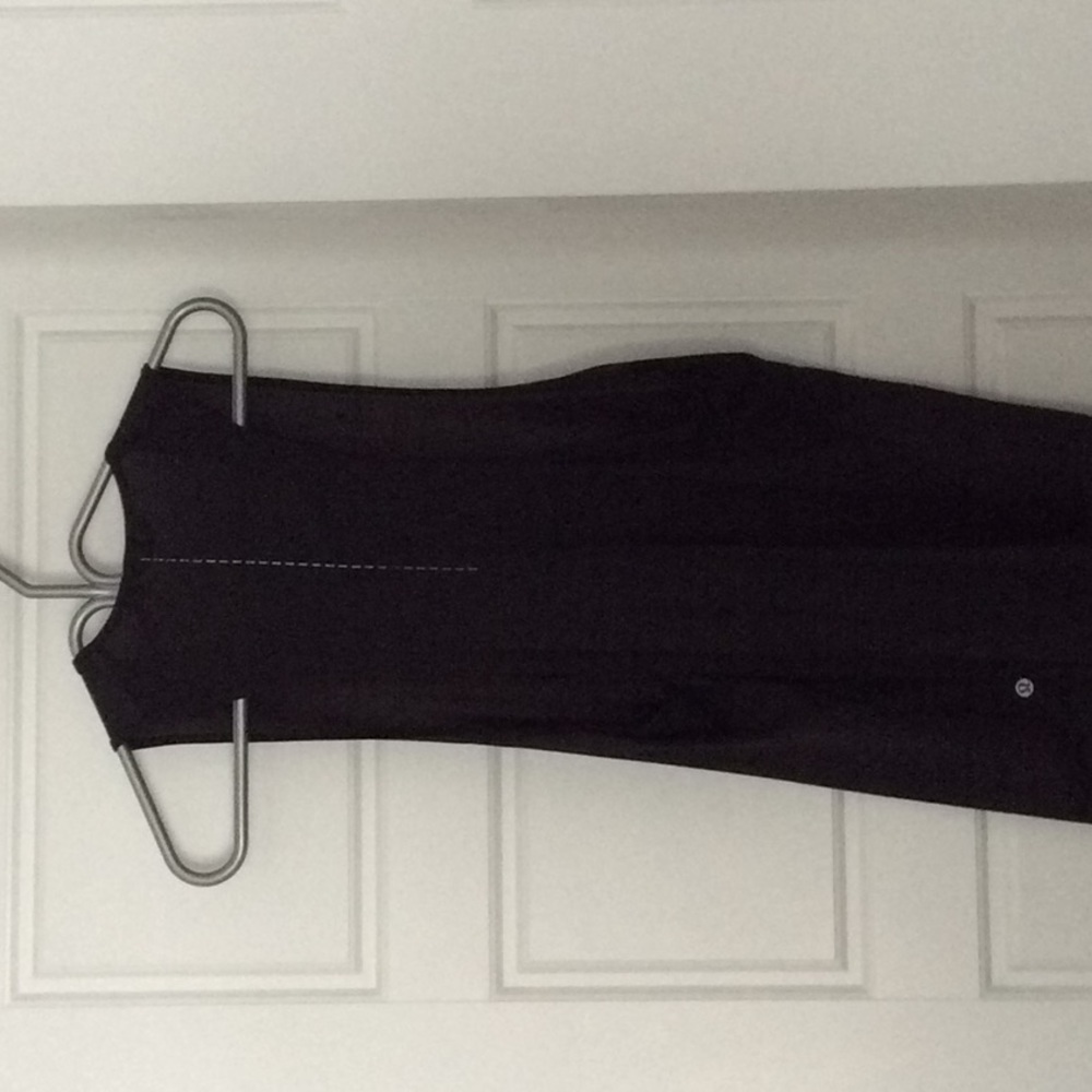 2 for 1 men’s lulu tanks!’n